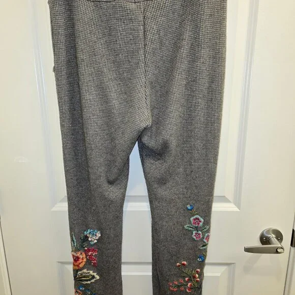 Johnny Was Waffle Knit Metallic Joggers - Picture 5 of 8